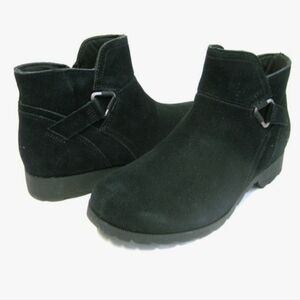 Teva Segundo Short Suede Black Boots Ladies Size 11 Fisherman Festival Nautical